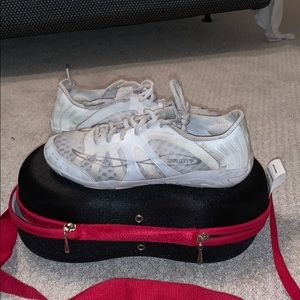 Nfinity Vengeance cheer shoes size 7.5